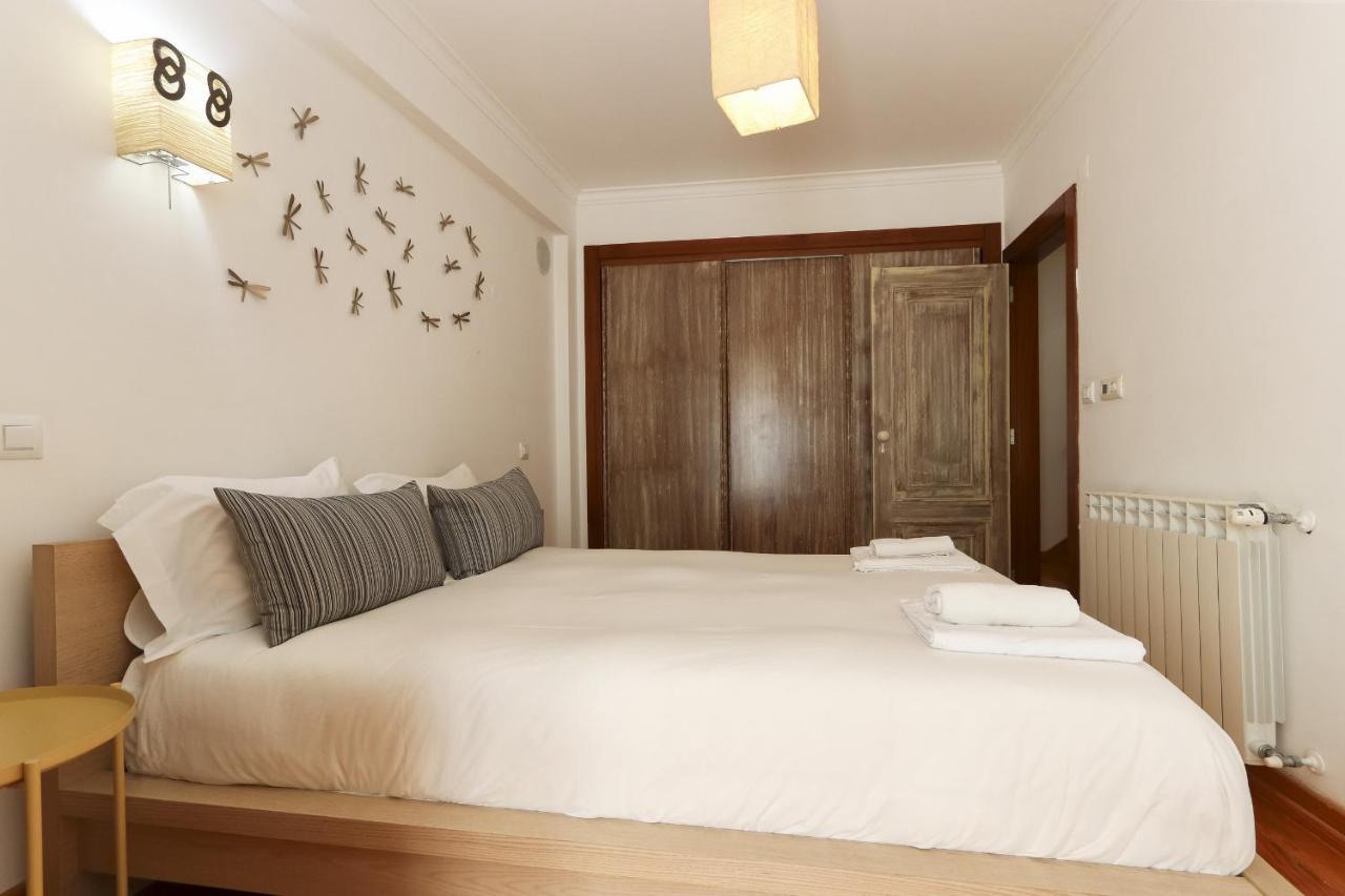 Grand Parliament Duplex By Homing Apartment Lissabon